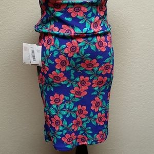 Lularoe Cassie  Floral XS NWT